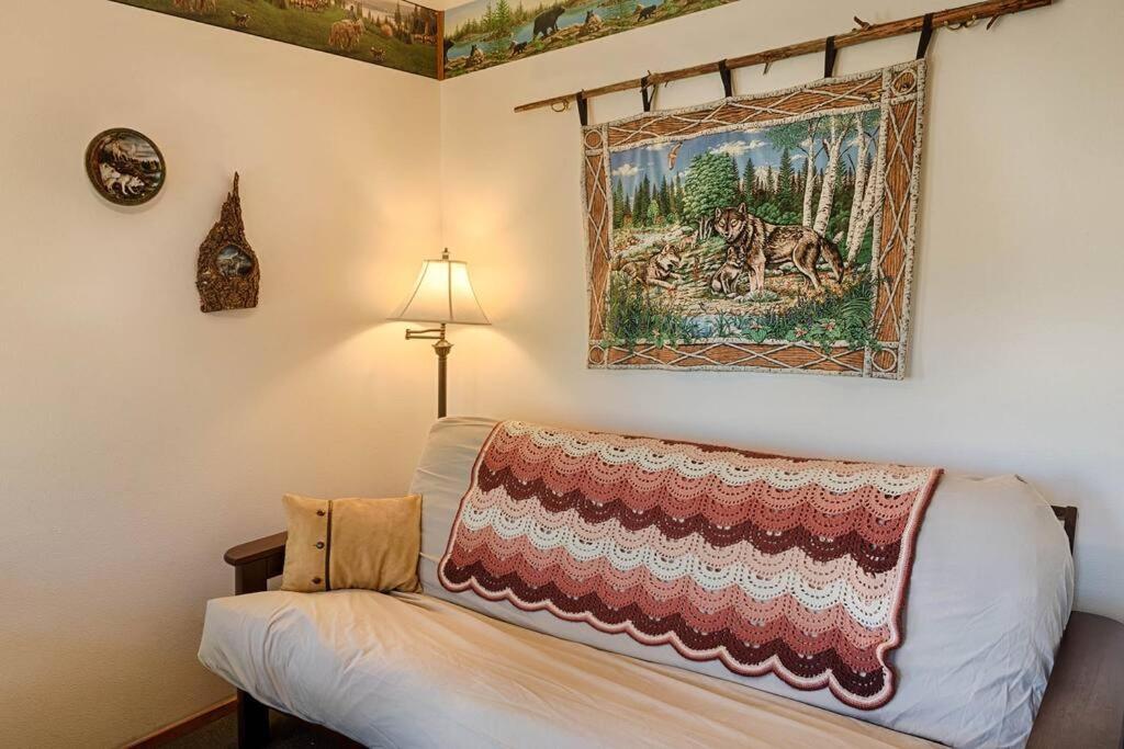Wilderness Cabin - Eden Valley Oroville Ngoại thất bức ảnh