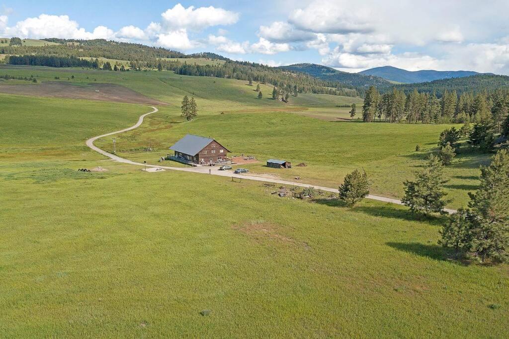 Wilderness Cabin - Eden Valley Oroville Ngoại thất bức ảnh
